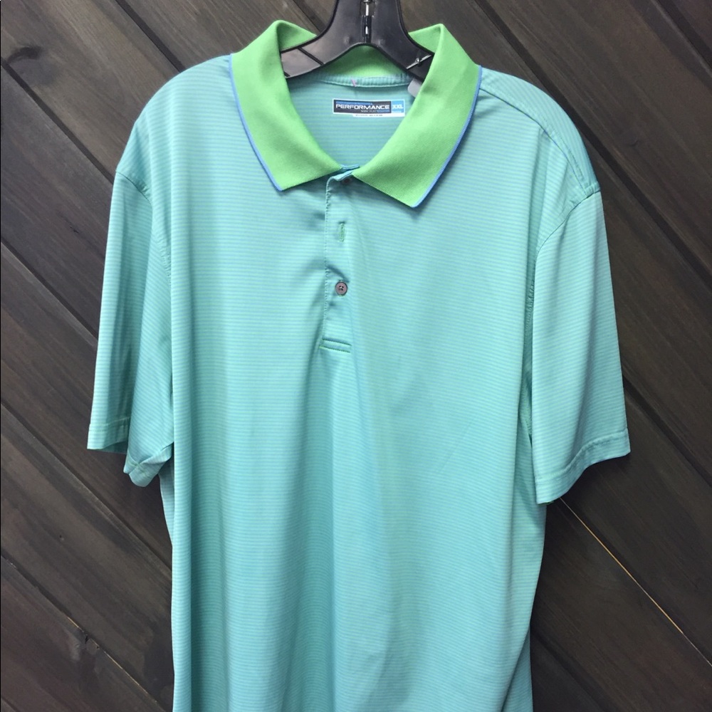 Performance - Picture 2 of 3